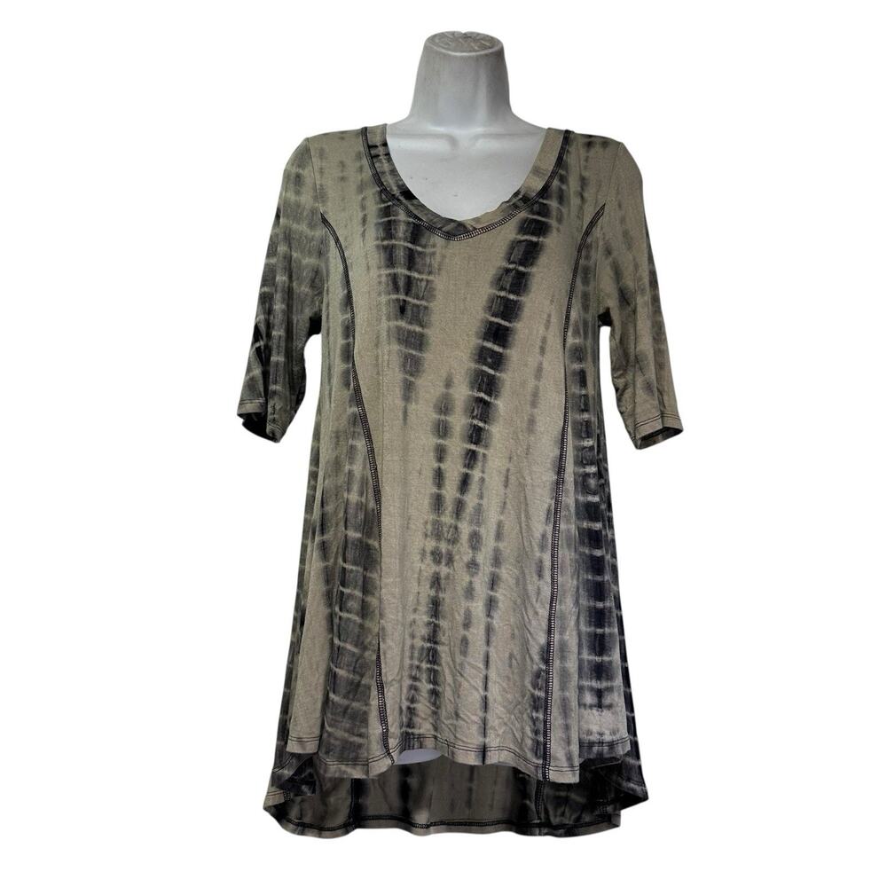 lucy laurel3/4 sleeve v-neck tie dye blouse size M